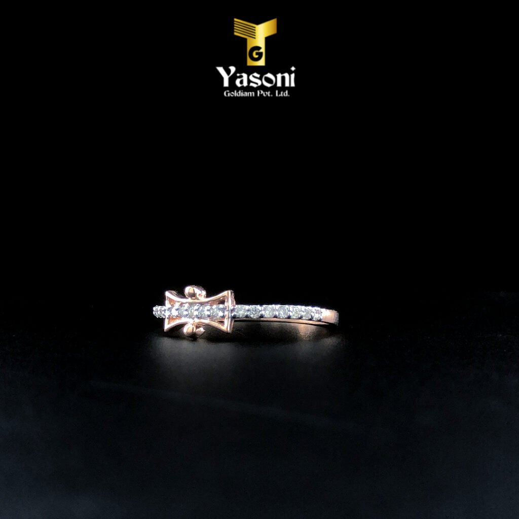 Mini Design Diamond Ring